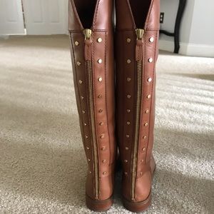 tall brown boots